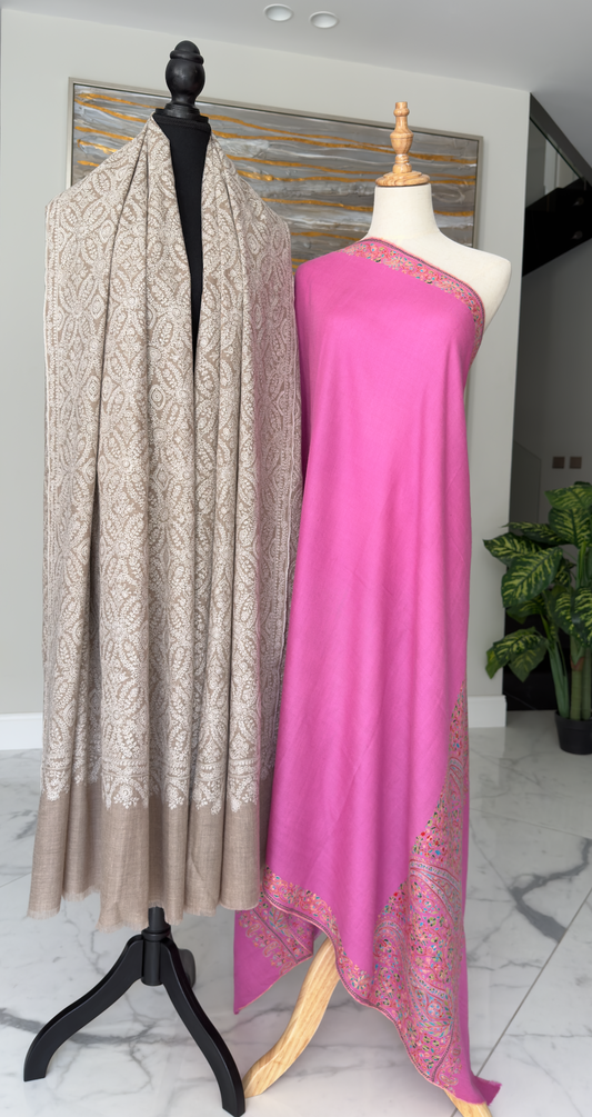 The Detailed Ivory-Taupe Jaal & Statement Fuchsia Border