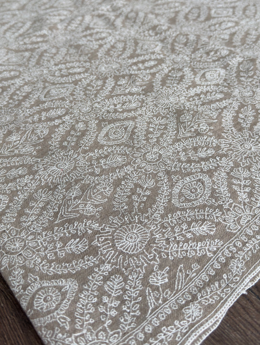 MEN SOZNI HERITAGE JAMAWAR HANDEMBROIDERED PASHMINA SHAWL NATURAL