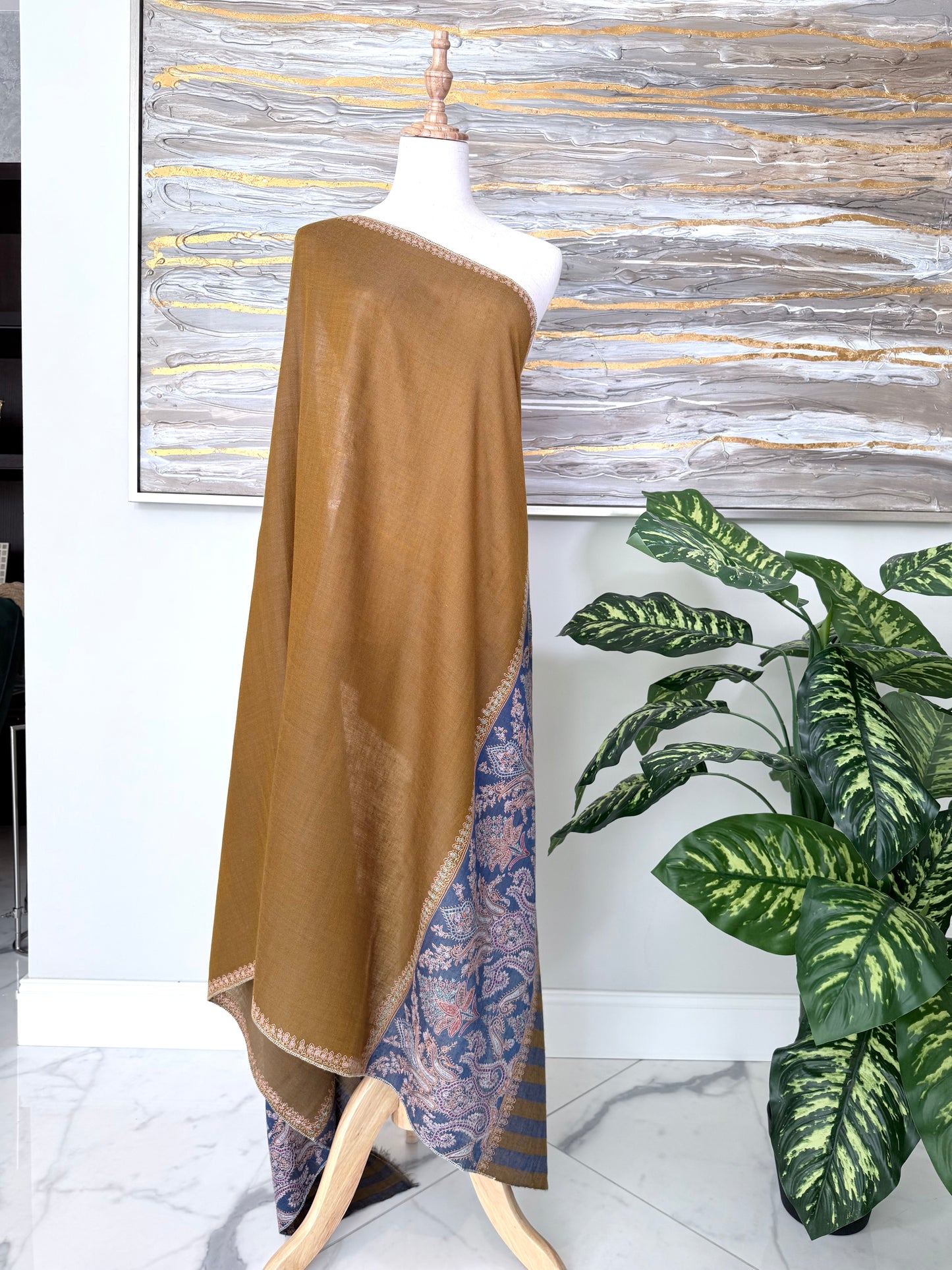 SOZNI DUAL PALLA HANDEMBROIDERED PASHMINA SHAWL DARK CAMEL