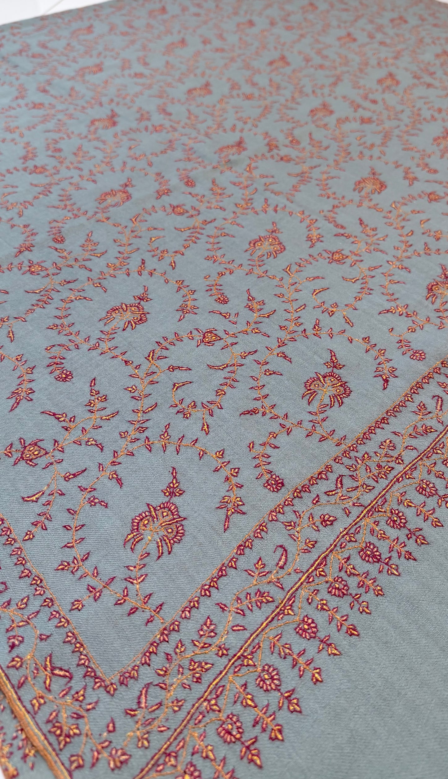 SOZNI JALI HANDEMBROIDERED PASHMINA SHAWL BABYGREEN