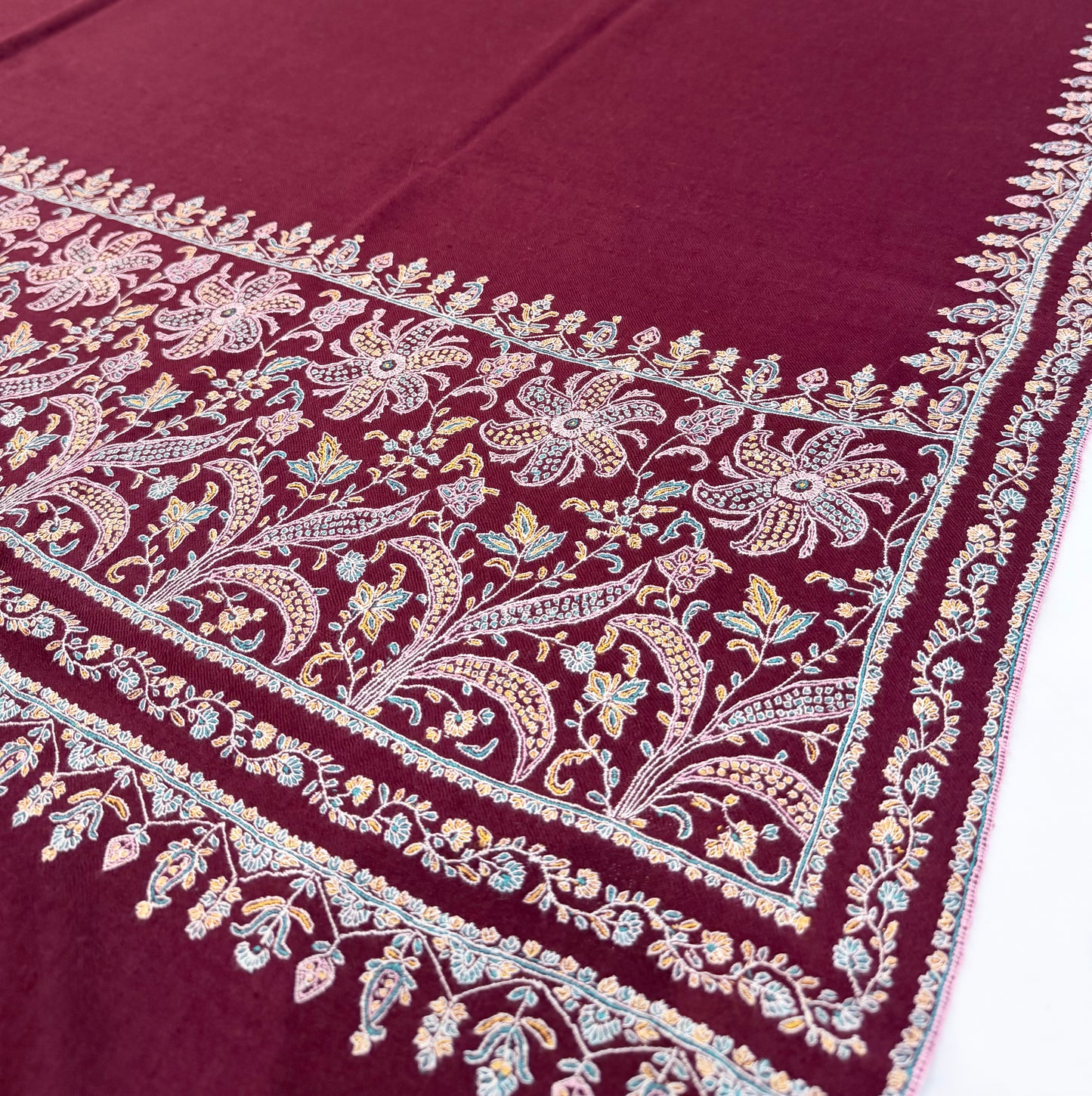 SOZNI PALLA HANDEMBROIDERED PASHMINA SHAWL MAROON