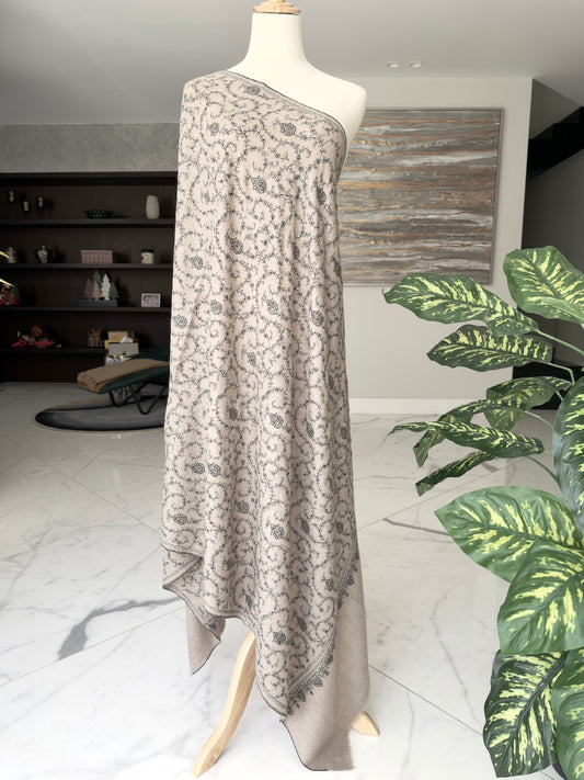 SOZNI JAAL HANDEMBROIDERED PASHMINA SHAWL NATURAL BEIGE
