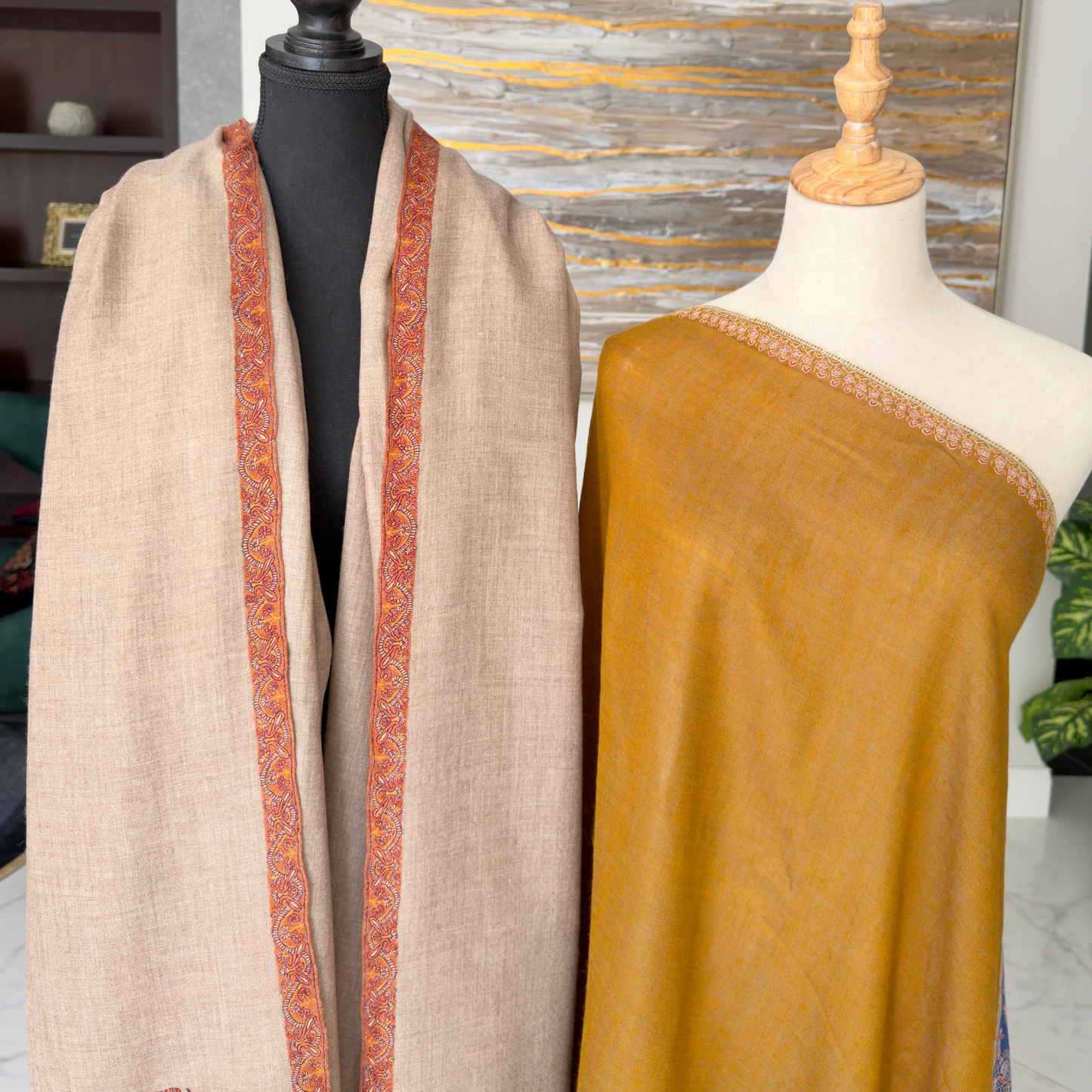 The Bordered Natural Oatmeal & Ochre-Gold Solid