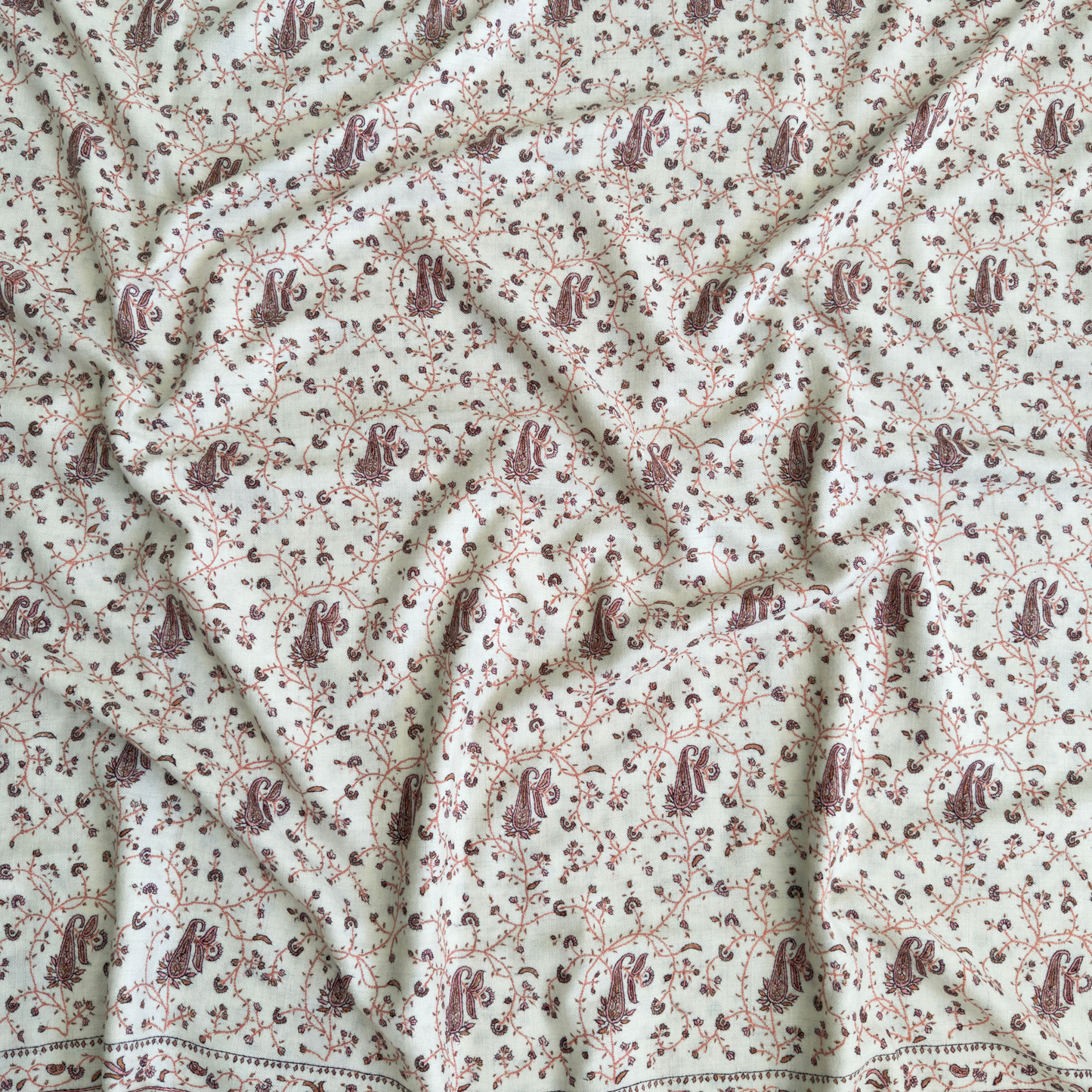 MEN SOZNI JAALDAR HANDEMBROIDERED PASHMINA SHAWL IVORY