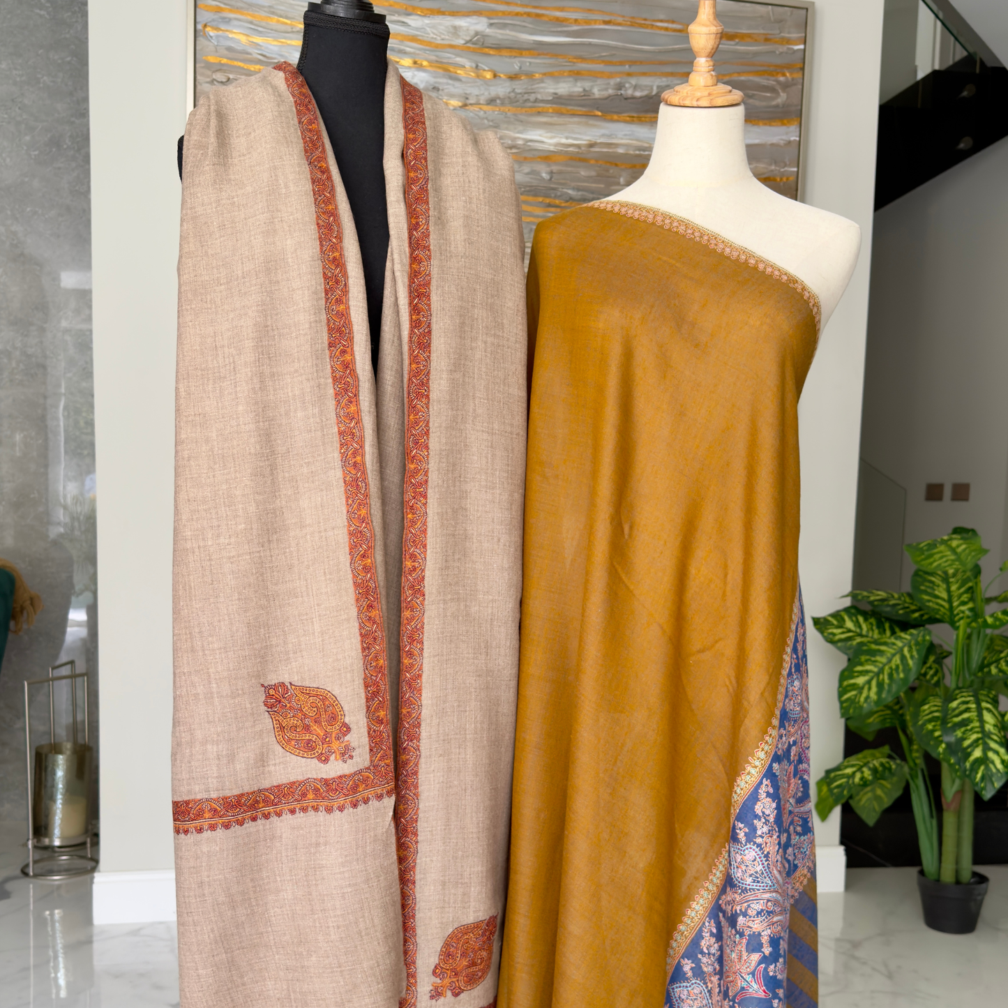 The Bordered Natural Oatmeal & Ochre-Gold Solid